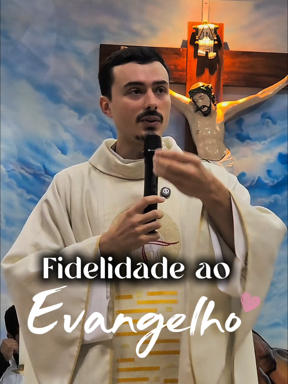 @Padre Tiago