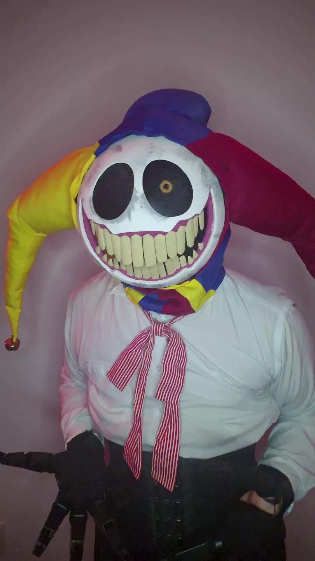 @captainLjones