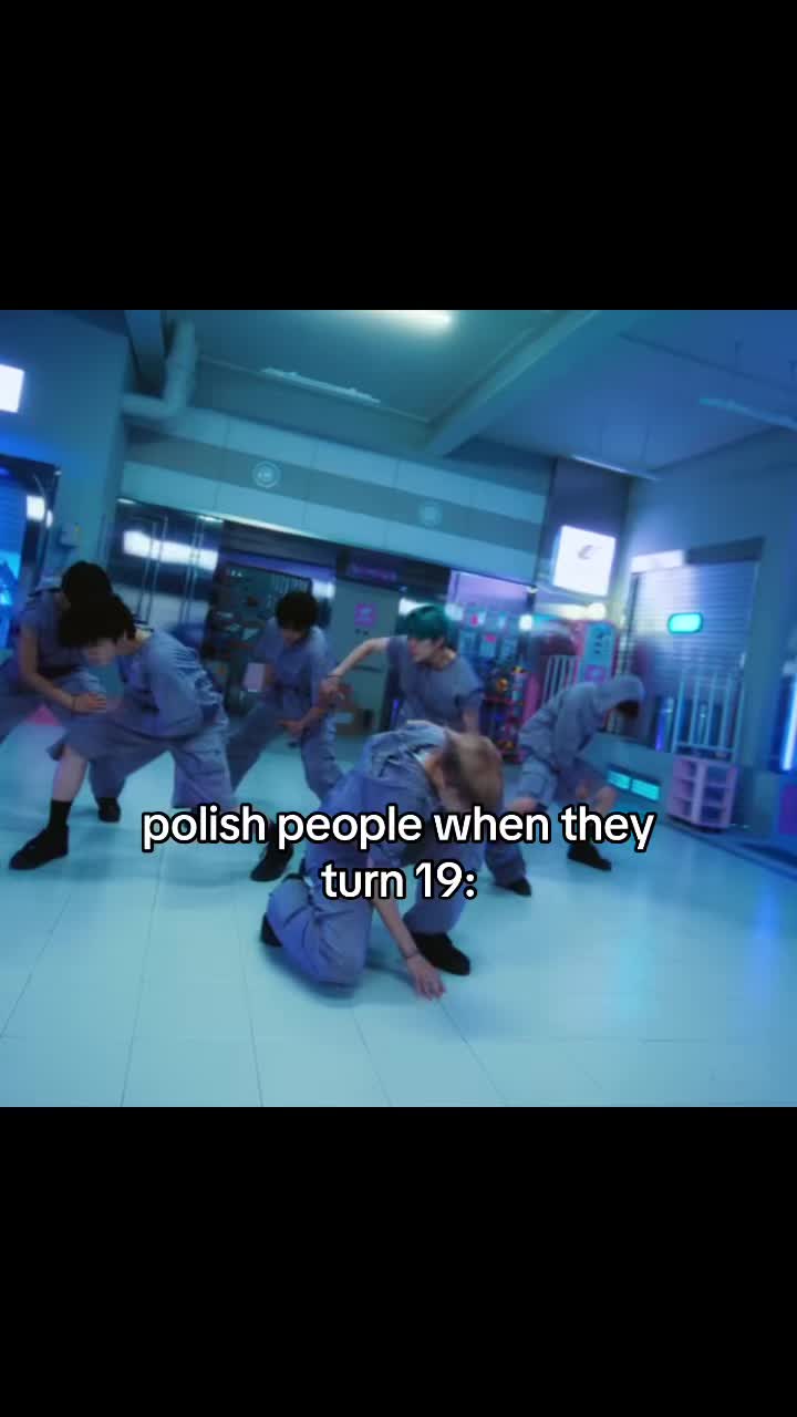 @karolina