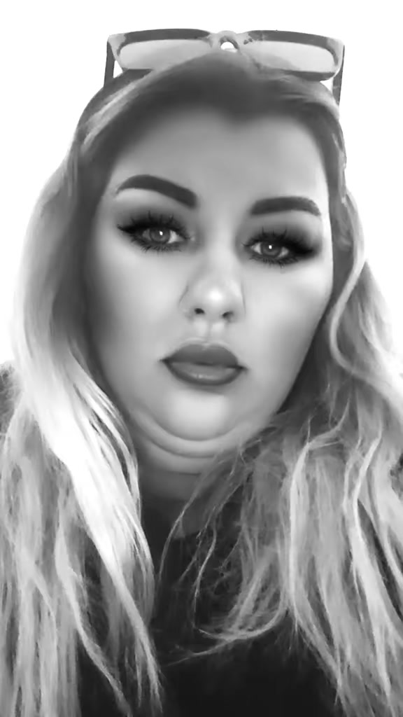 @yaska1105
