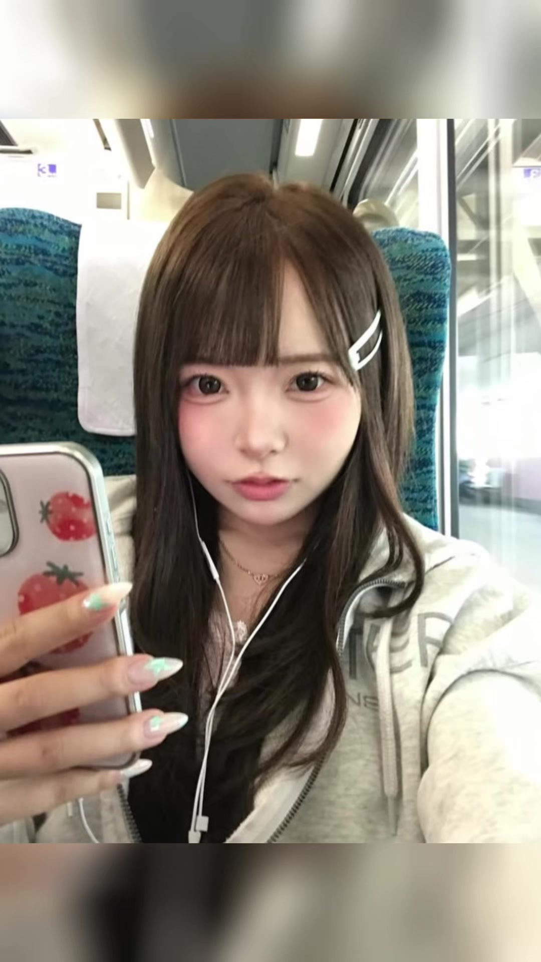 @Kira