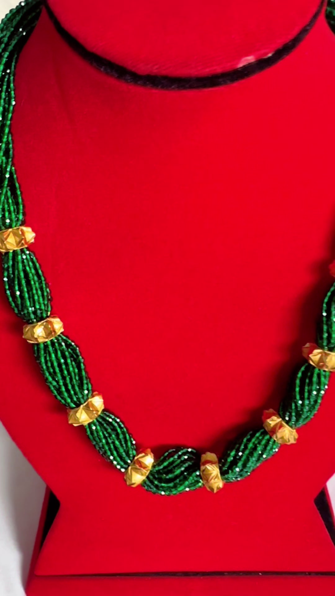 @Lavish Jewellery