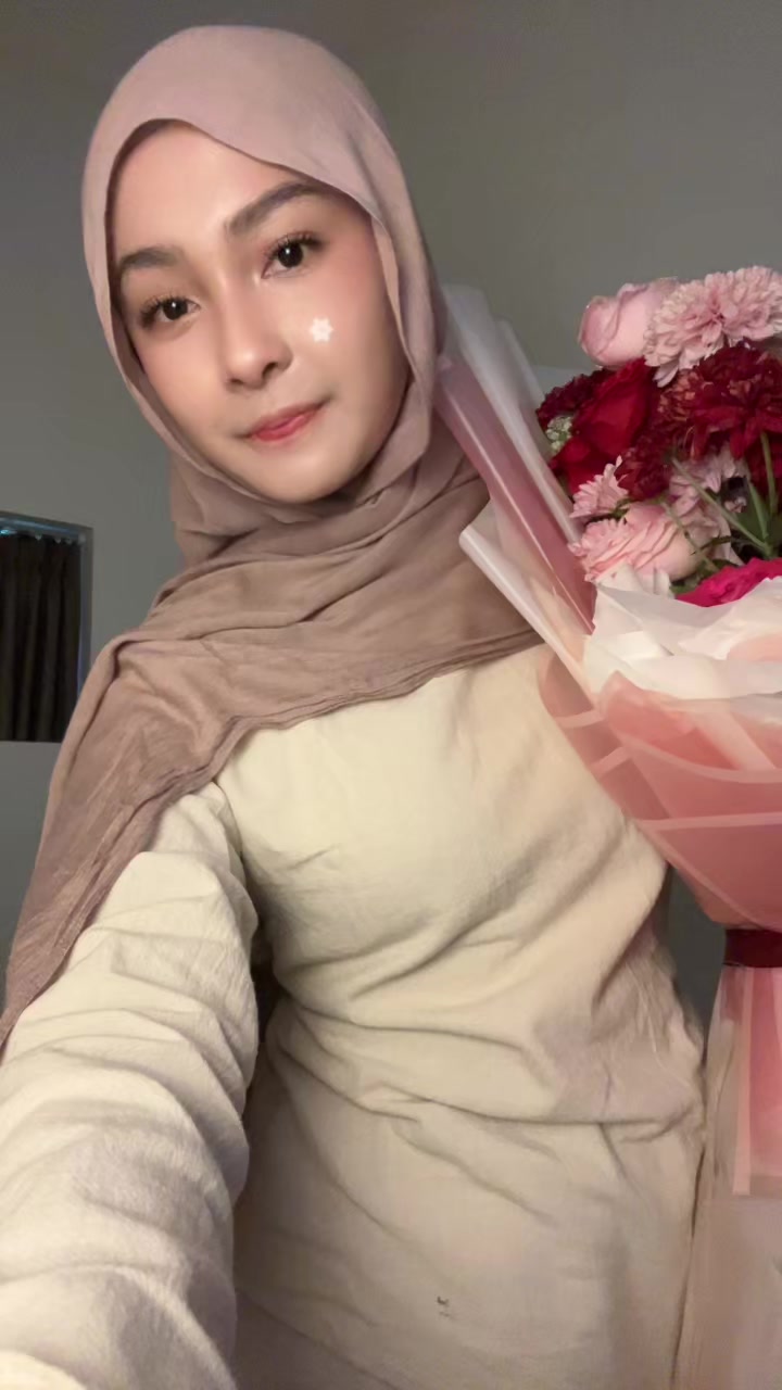 @eya
