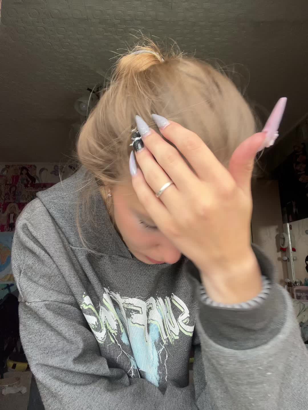 @Анорексичка