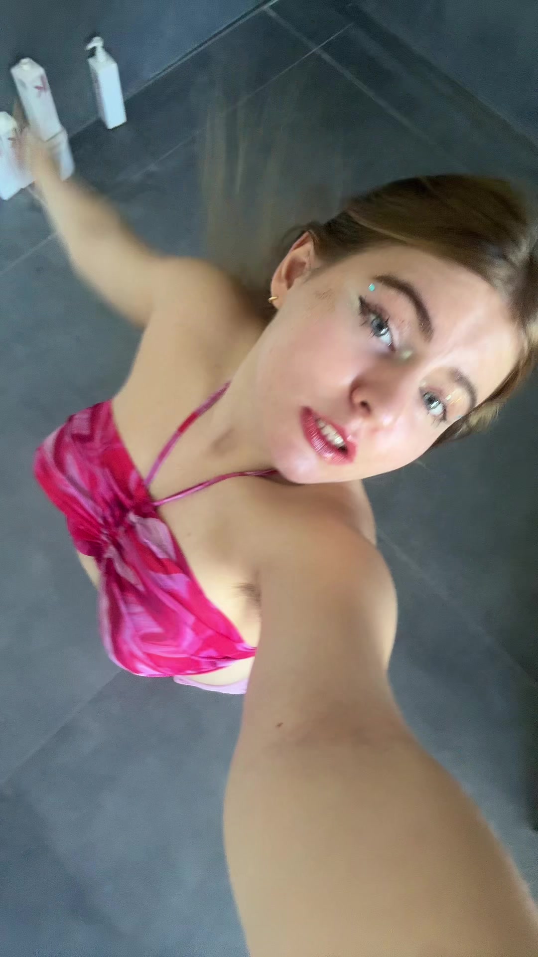 @Ruru