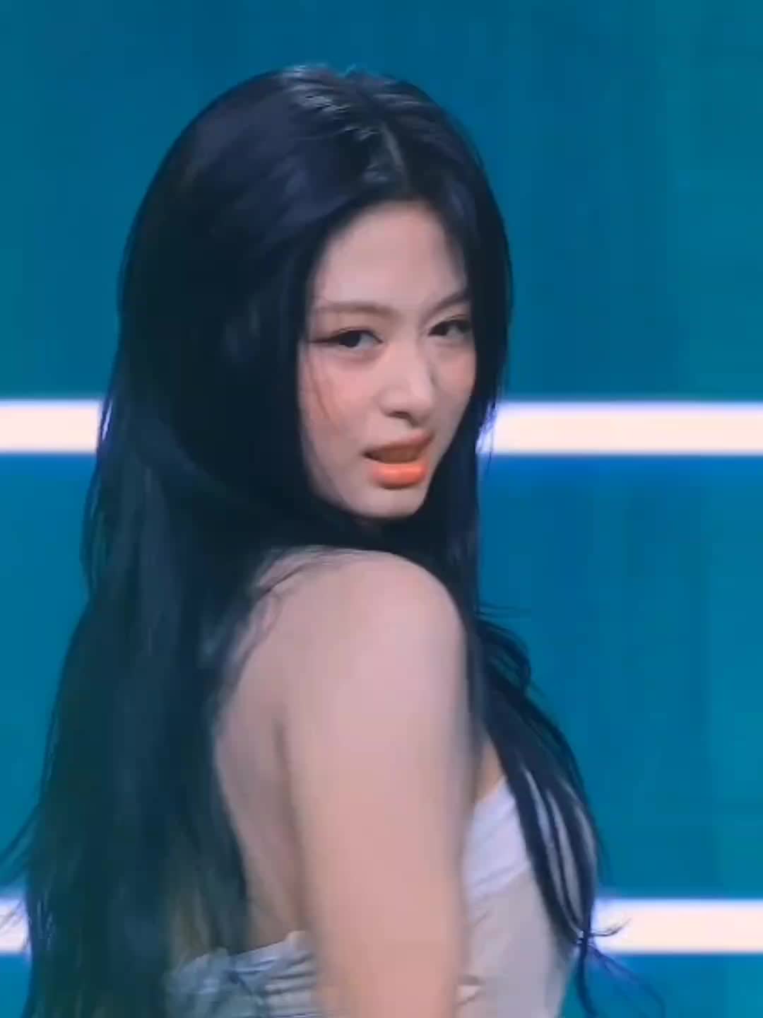 @jnnkmlv