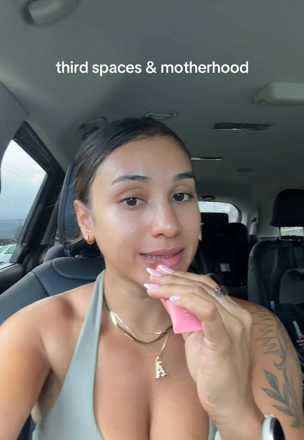 @alexis novoa | wfh mommy