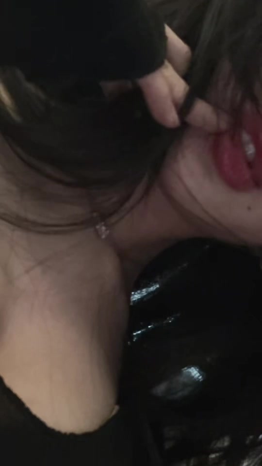 @nini