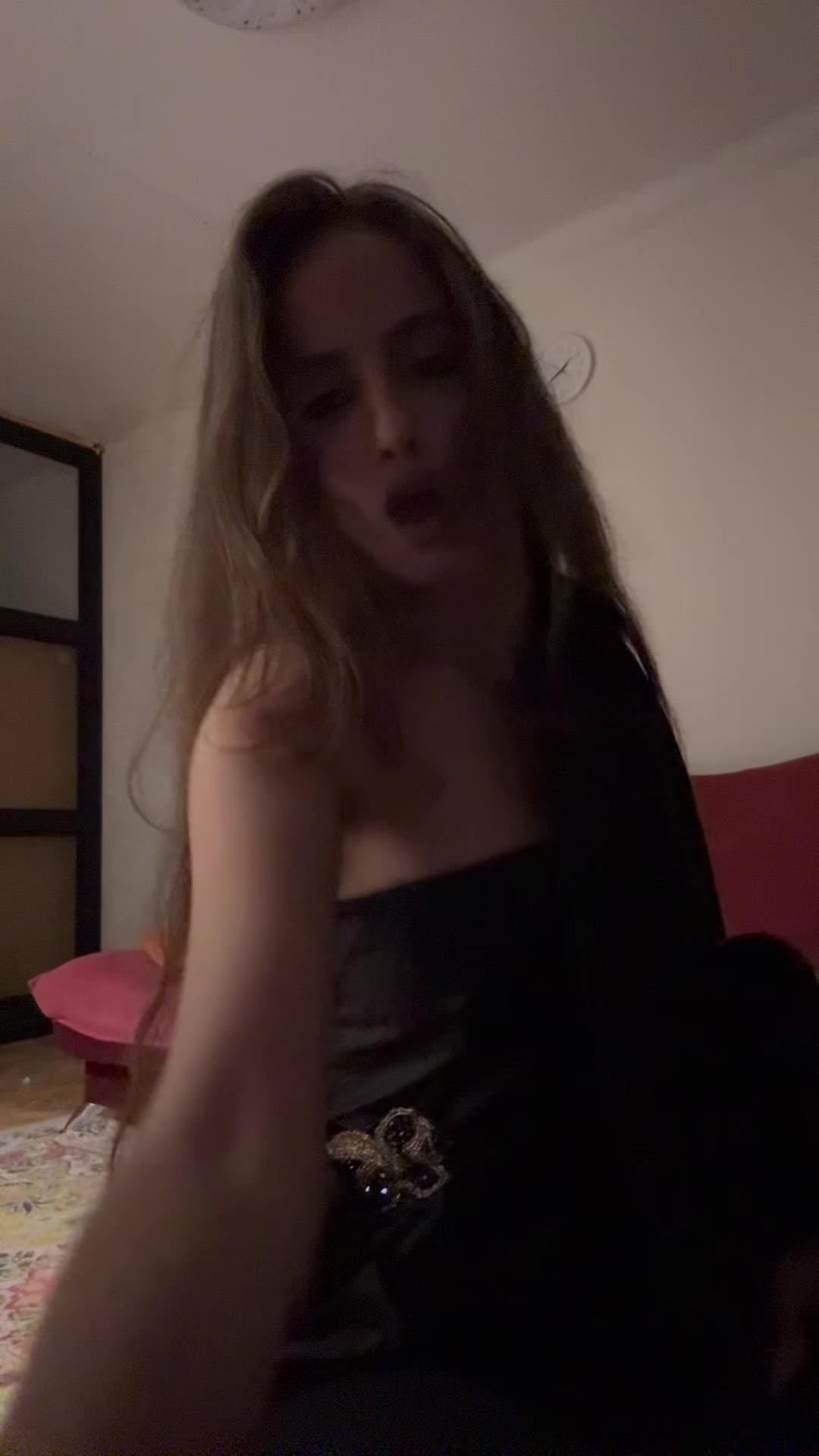 @Moooooodnelli