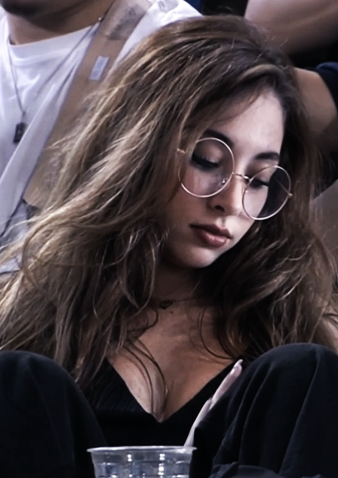 @fefe.