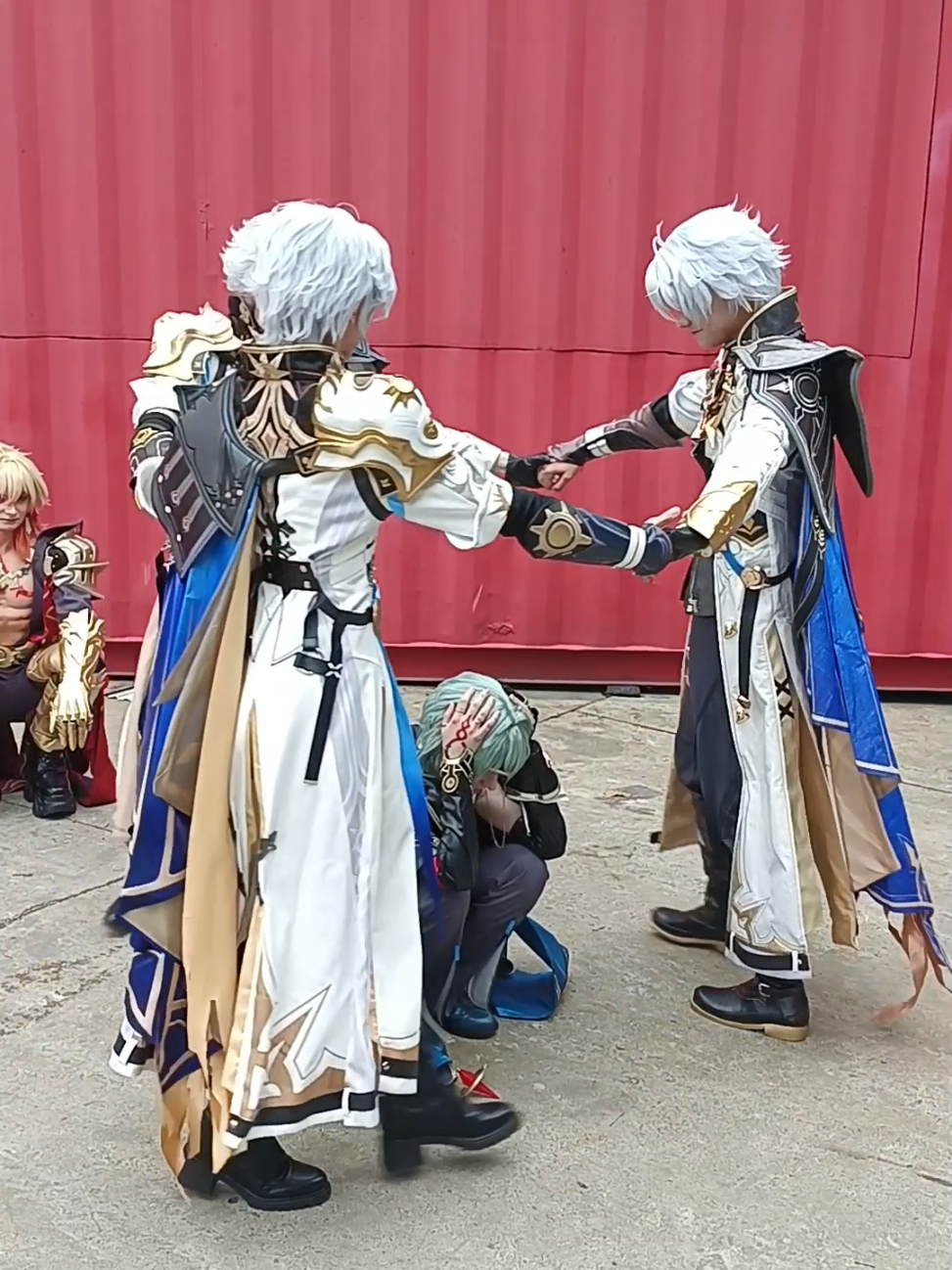 @_cherry.cos_