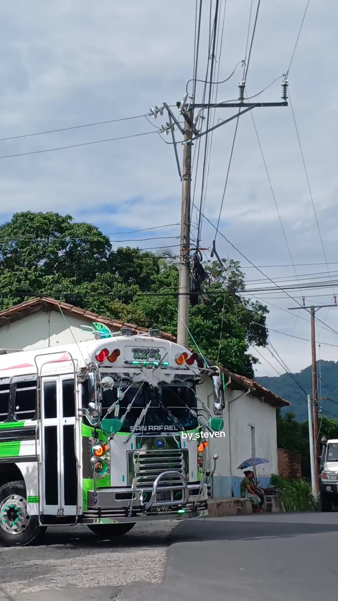 @𝓫𝔂_𝓼𝓽𝓮𝓿𝓮𝓷_🇸🇻