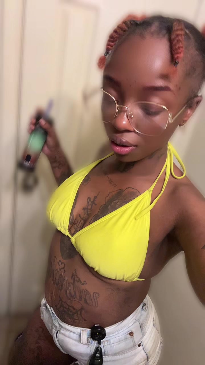 @PR3TTYFACE_DEE