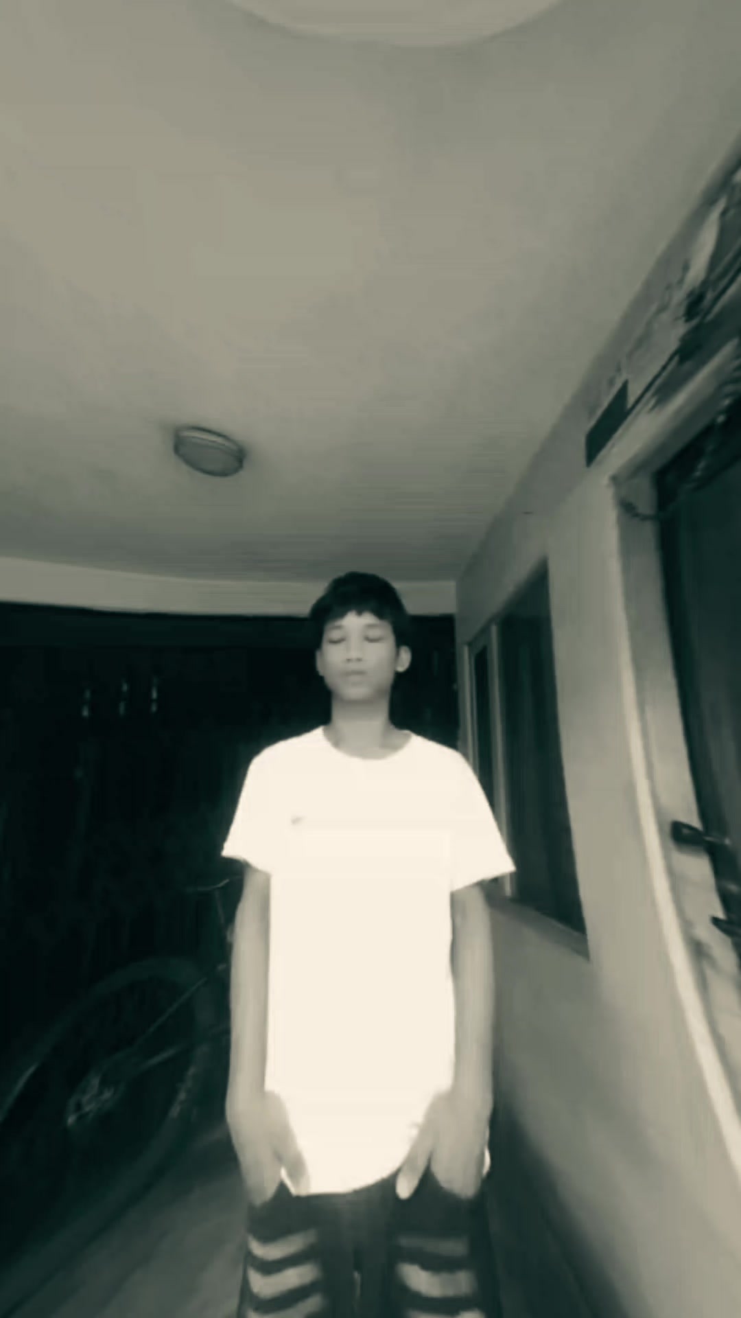 @Mr Nikesh โจ๐๐โด๏ธ๐