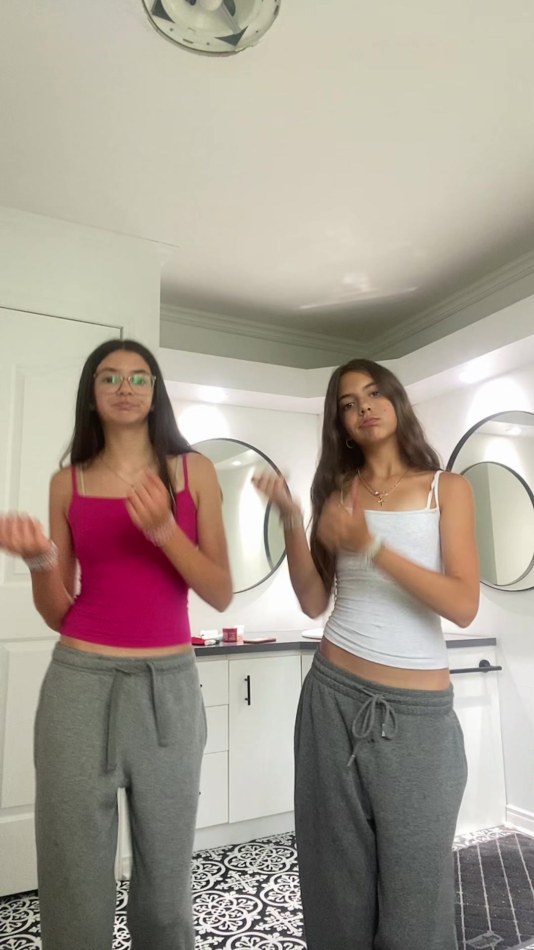@olivia._laurence