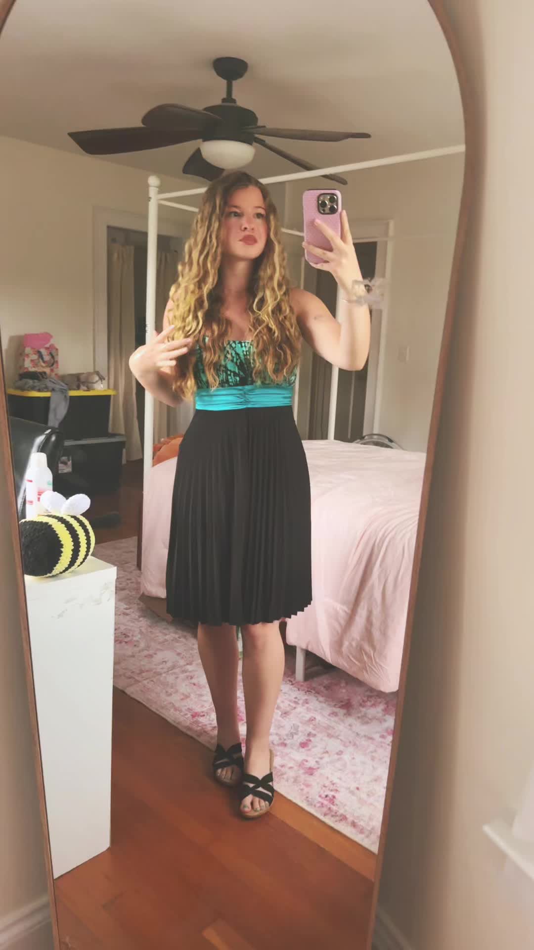 @Esther 🌻🤍