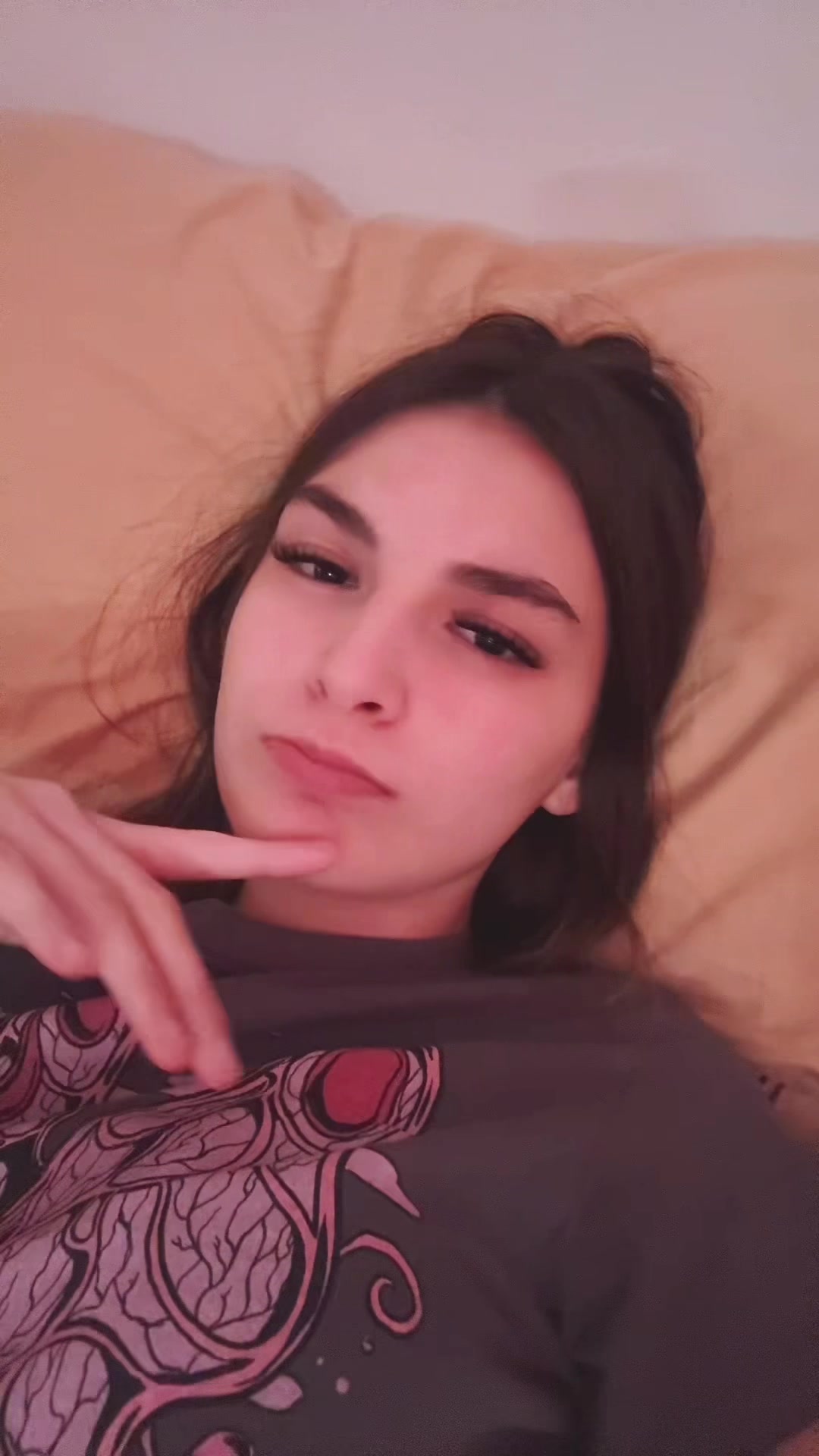 @⃟
