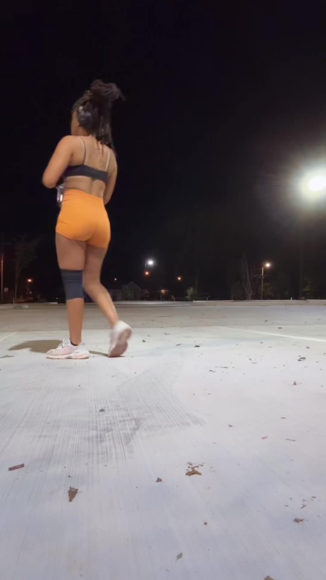 @OtashaVeone