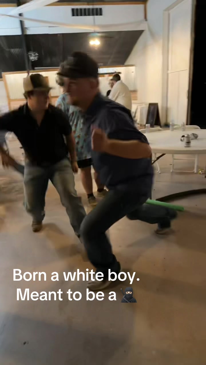 @colton robertson