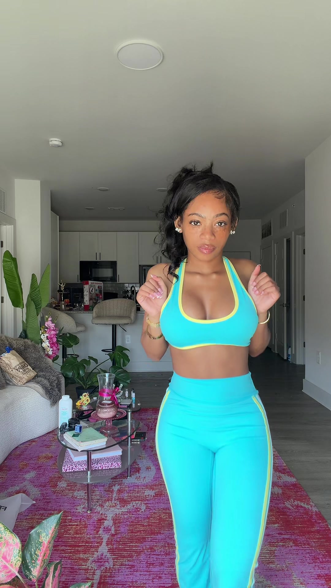 @sanaaaizhanee
