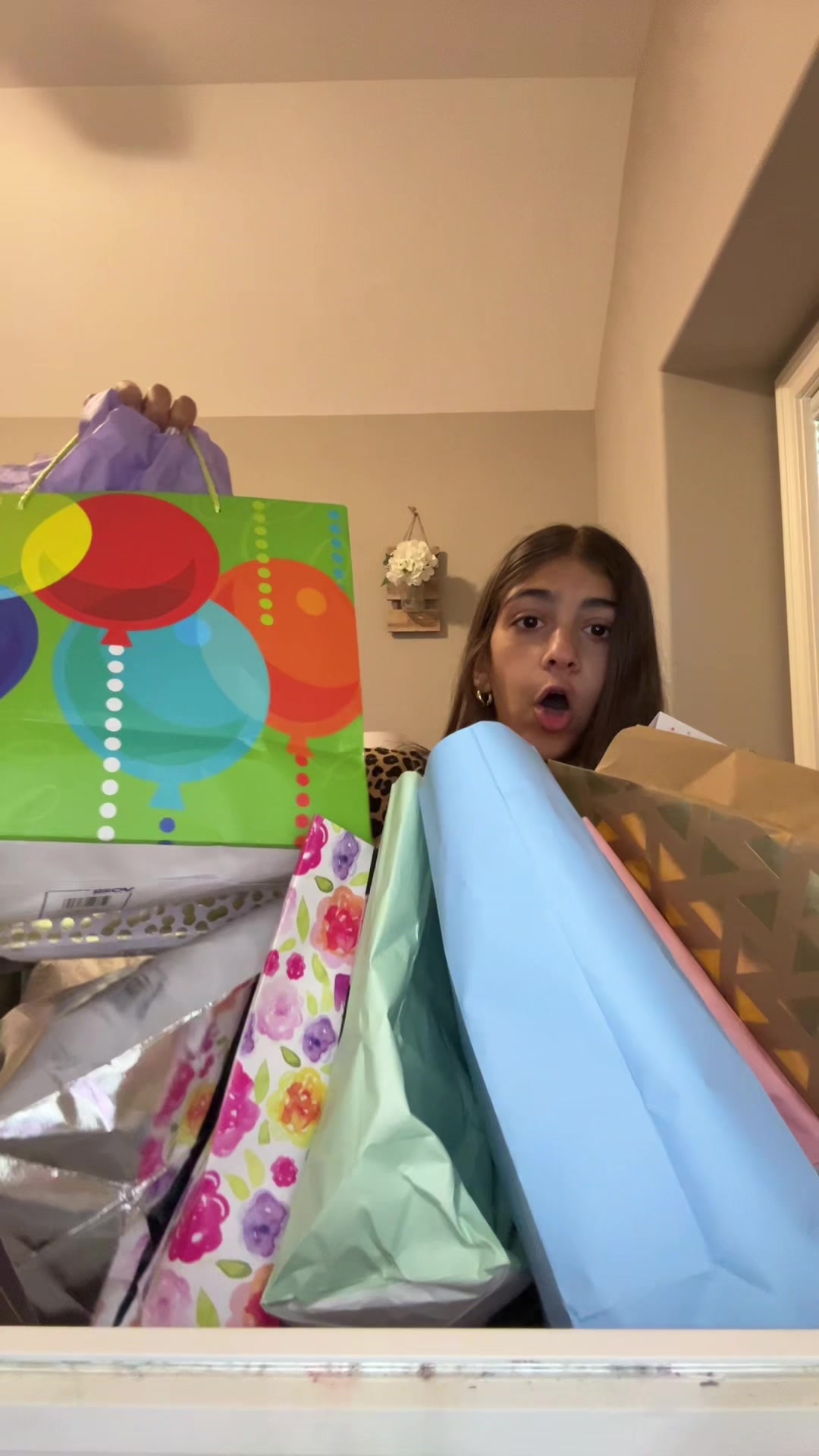 @yasmine’s vlogs