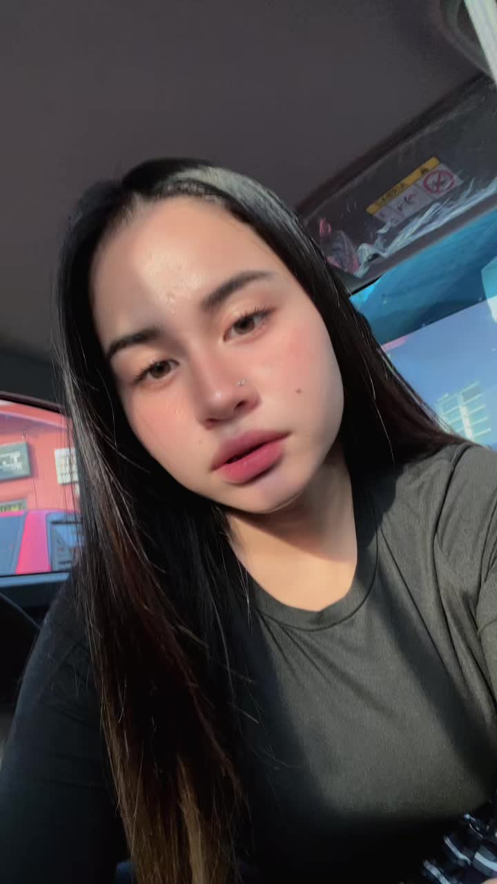 @HazLina.Co