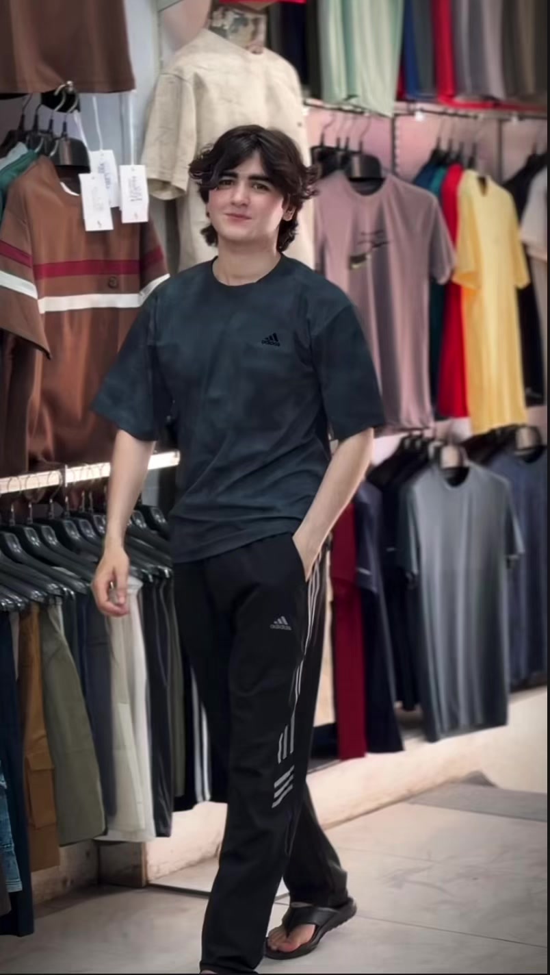 @FIT RIGHT GARMENTS