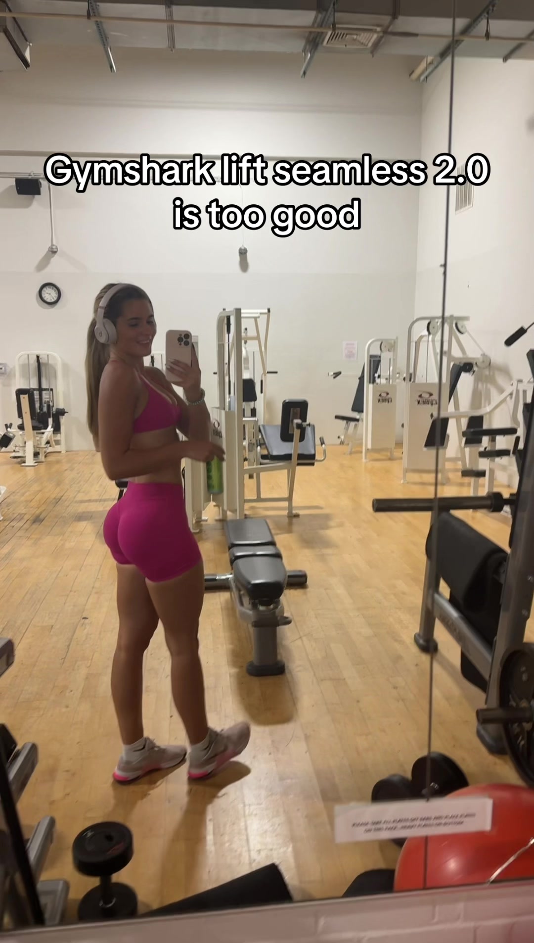 @_whoisaveri