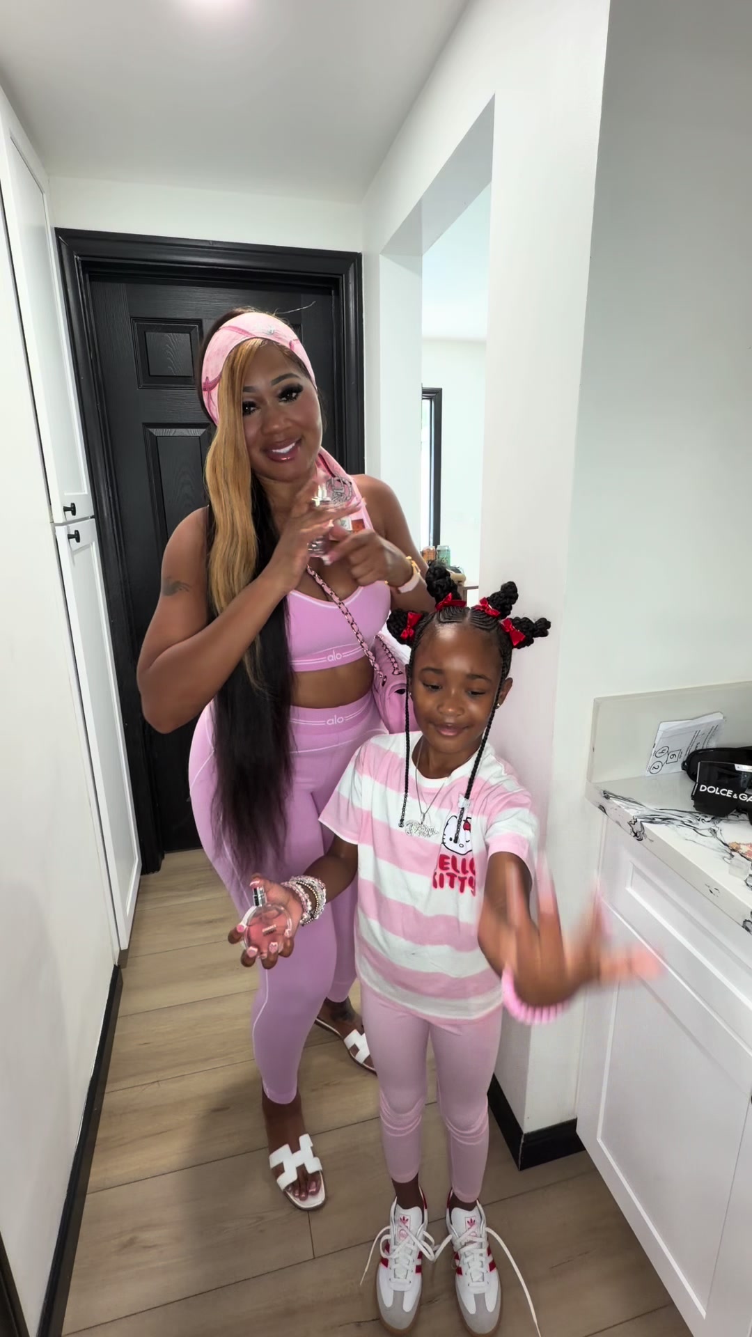 @YouTube: Marisa Sherrell🎀