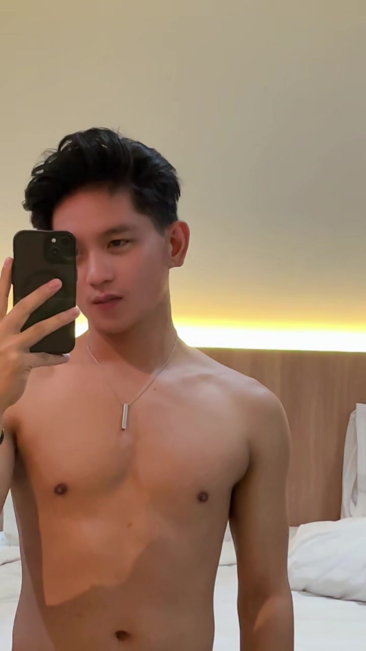 @Reyasss