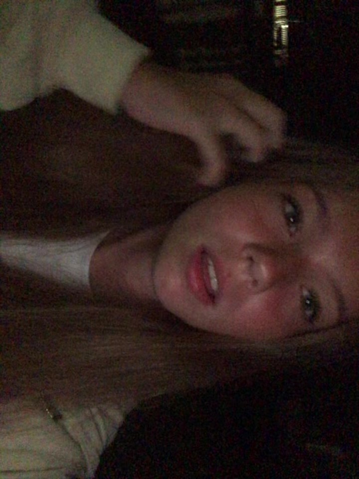 @🐩