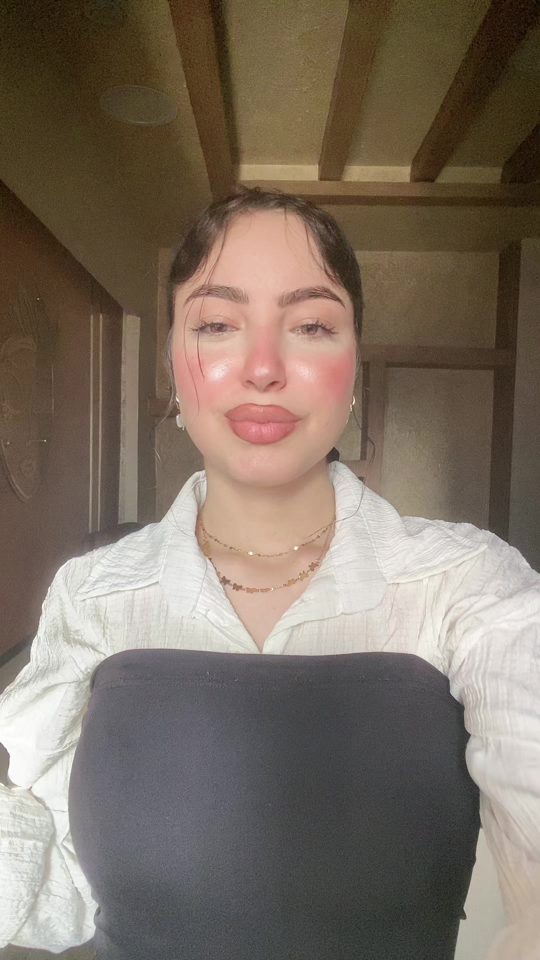@FARAH🕊️