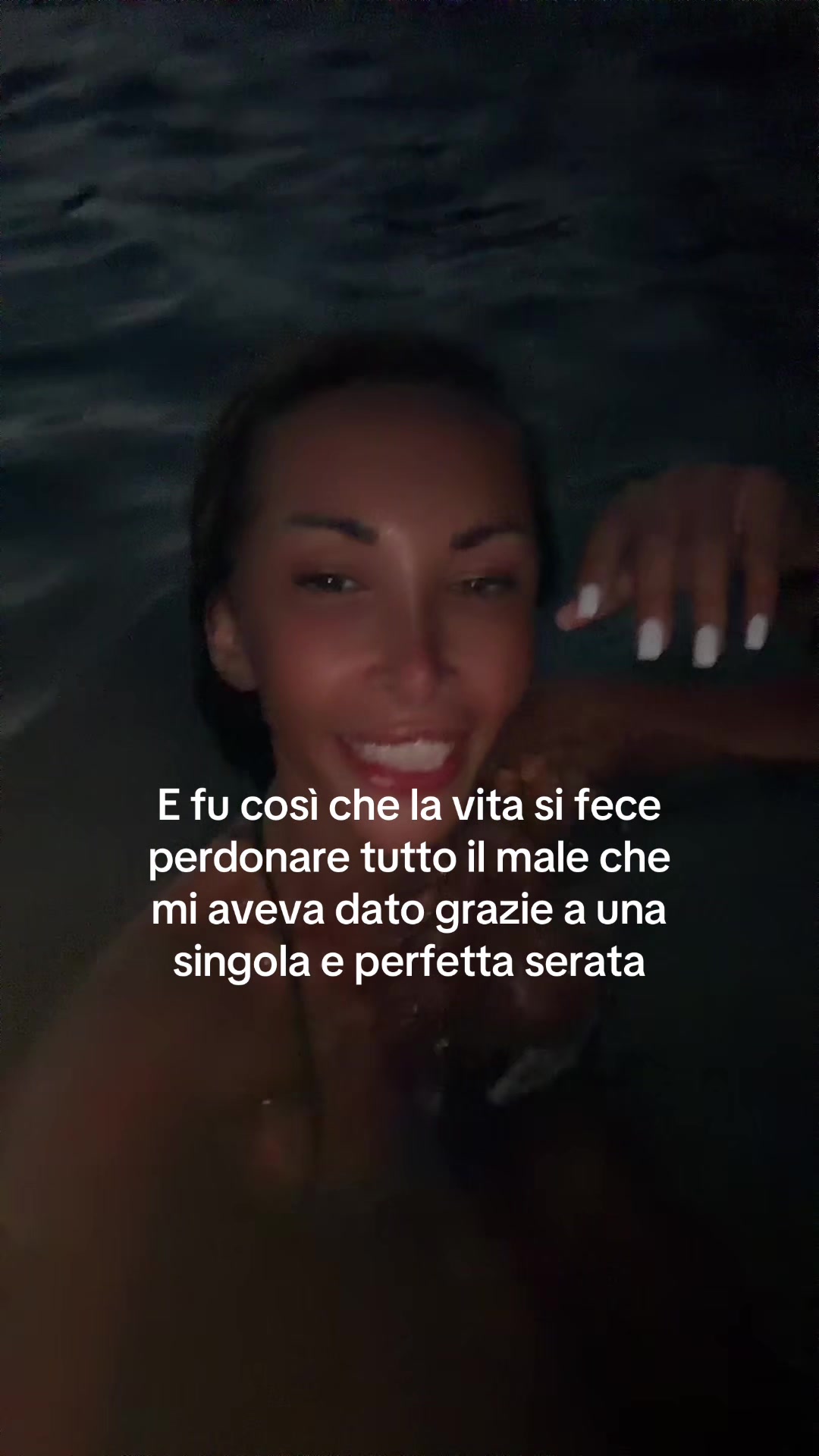 @🦋𝓐𝓷𝓰𝓲𝓮🦋