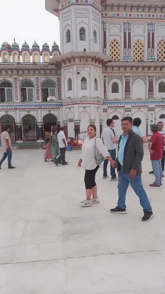 @Shanti Yadhav