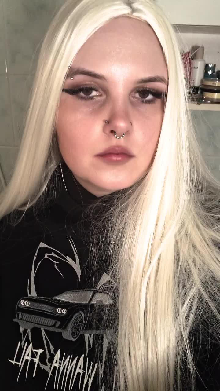 @Vanileya