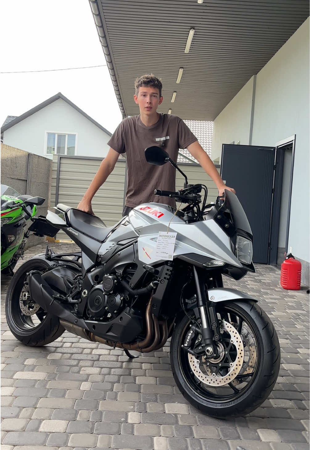 @Motovulkan