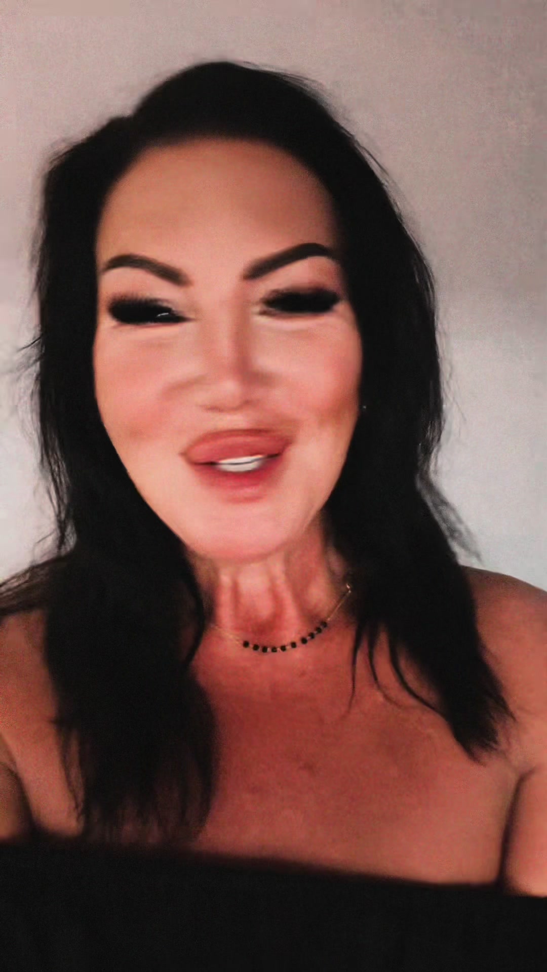 @Viola