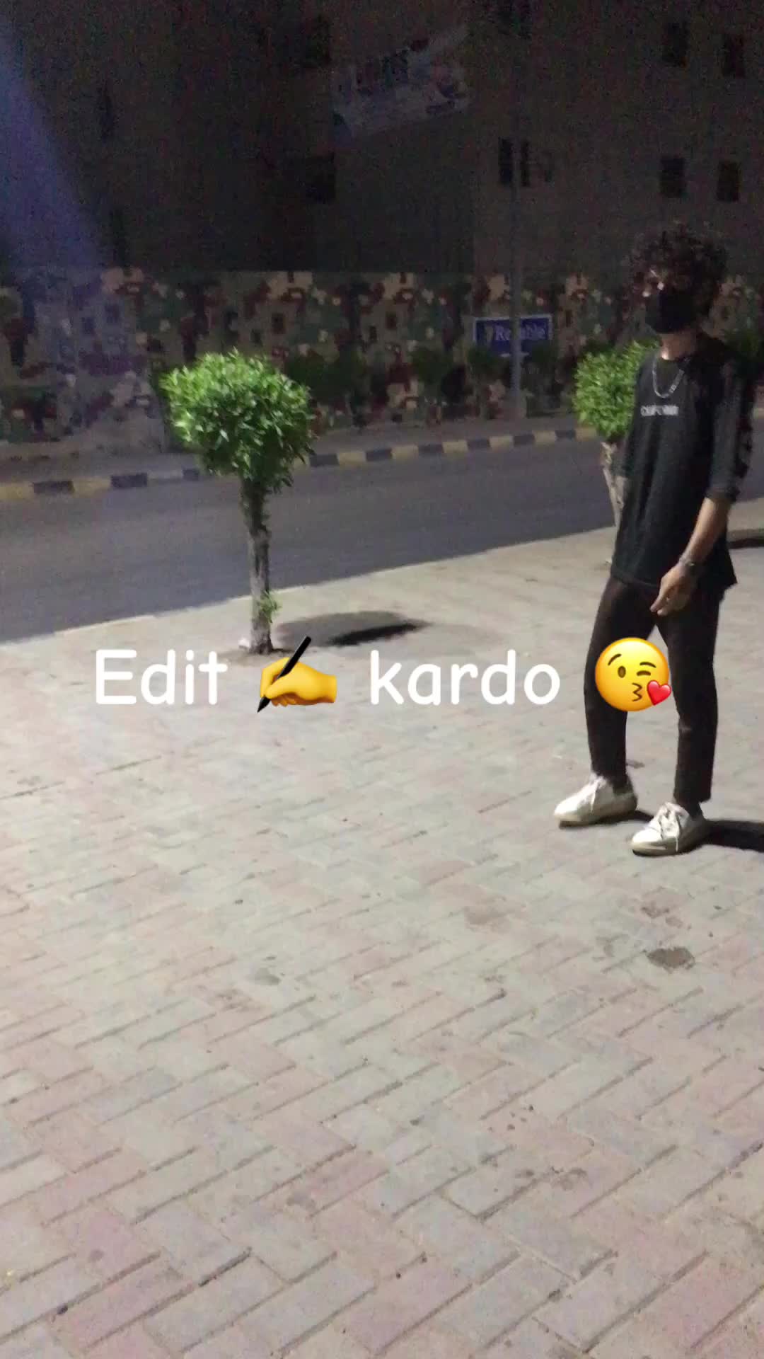 @حمزہ🤑
