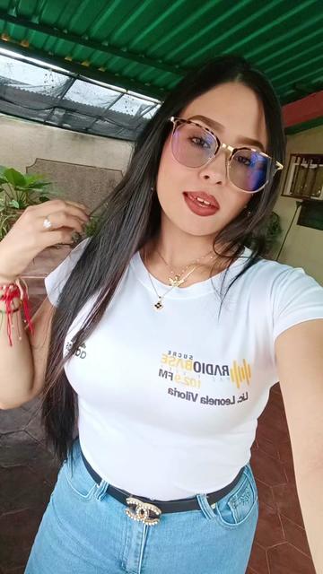 @Leonela Viloria👑