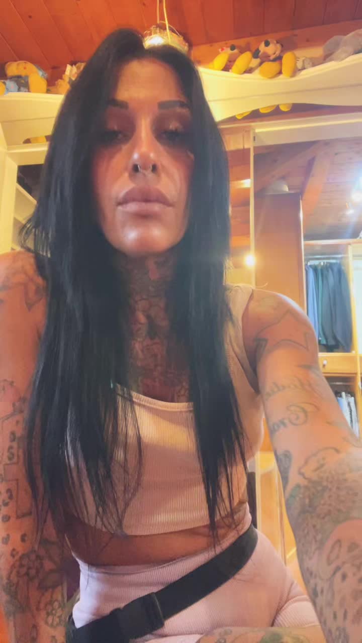 @Veronica