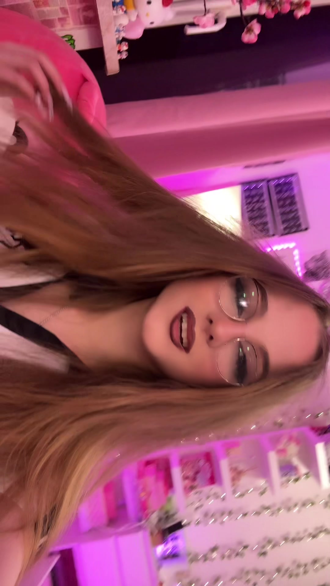@Crystalmarykitty