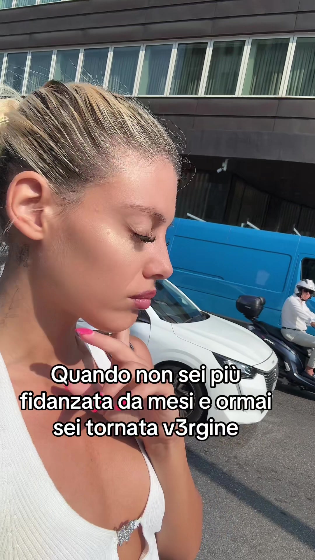 @Asia Valente