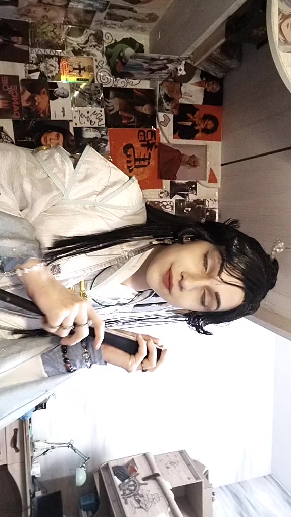 @ɱɑℏⅈᎿσ 🌡️