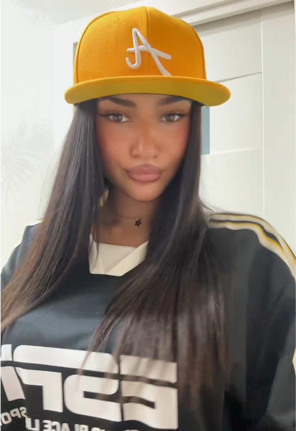 @𝒦