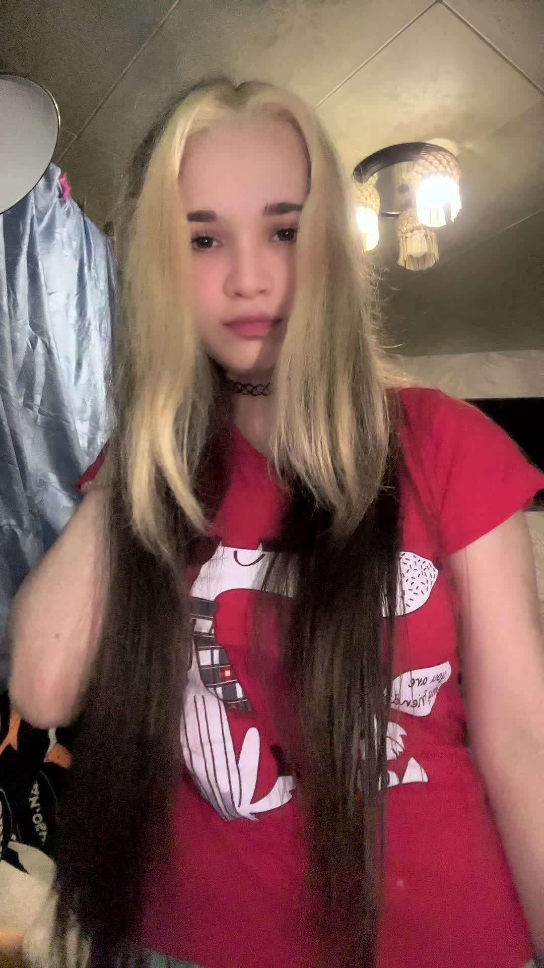 @MeowkittenXD