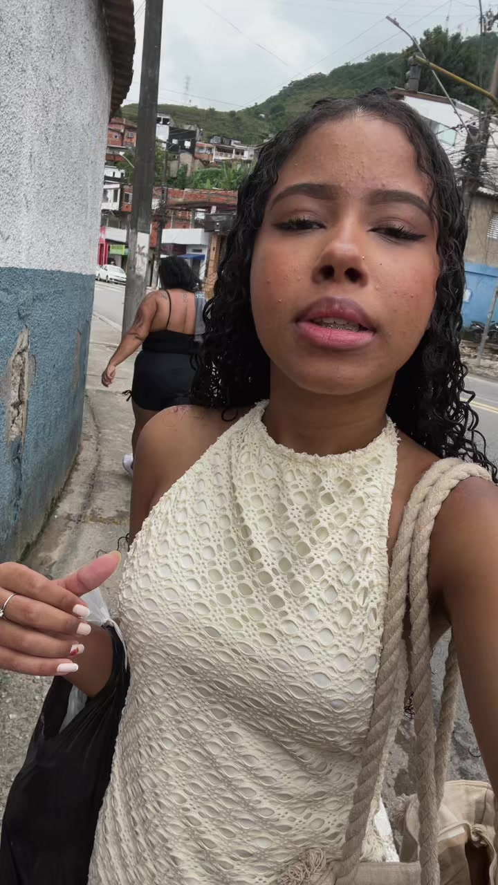 @Layla
