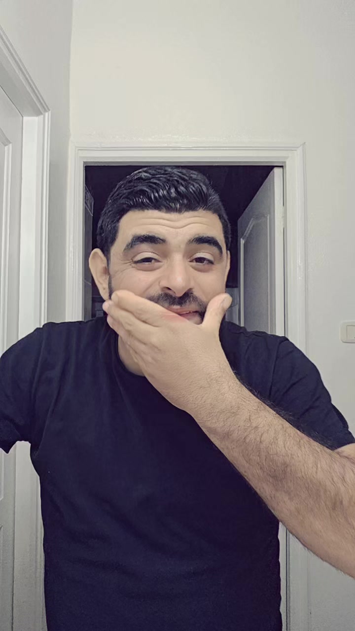 @أيمن بازيد