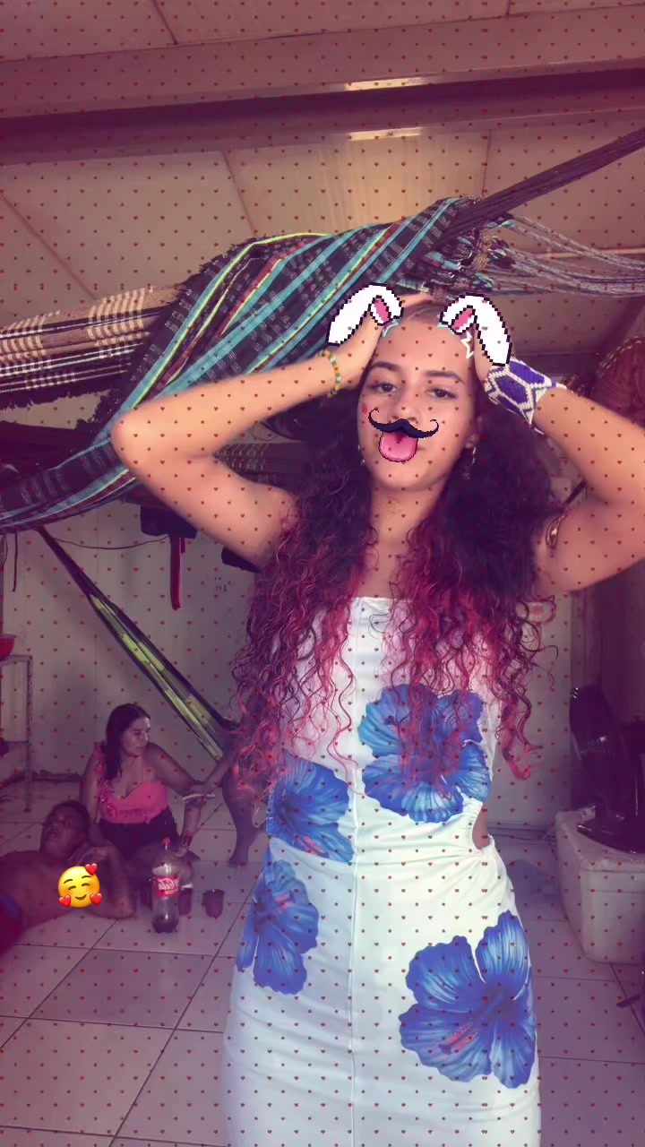 @Lanny🎭🤡🖤