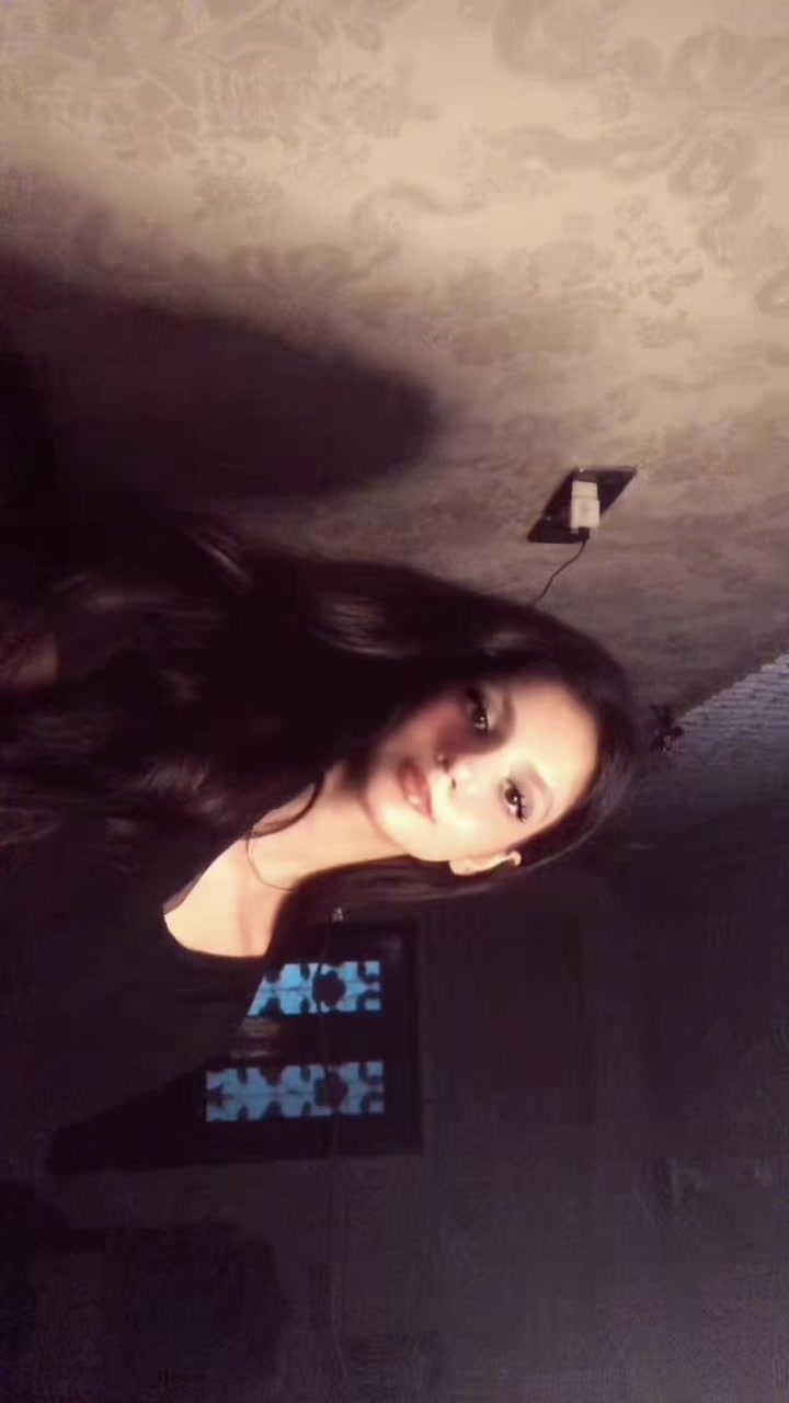 @✭