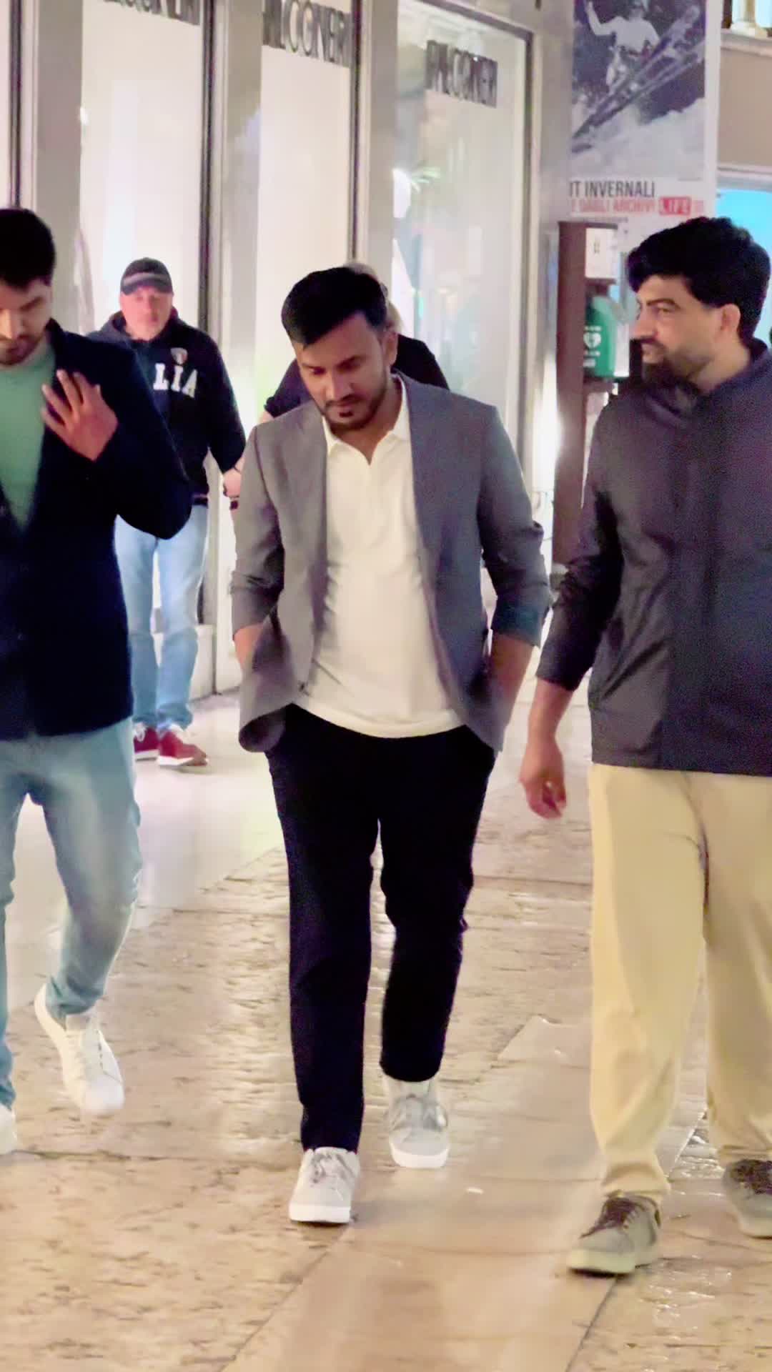 @Adv Uzair Warraich